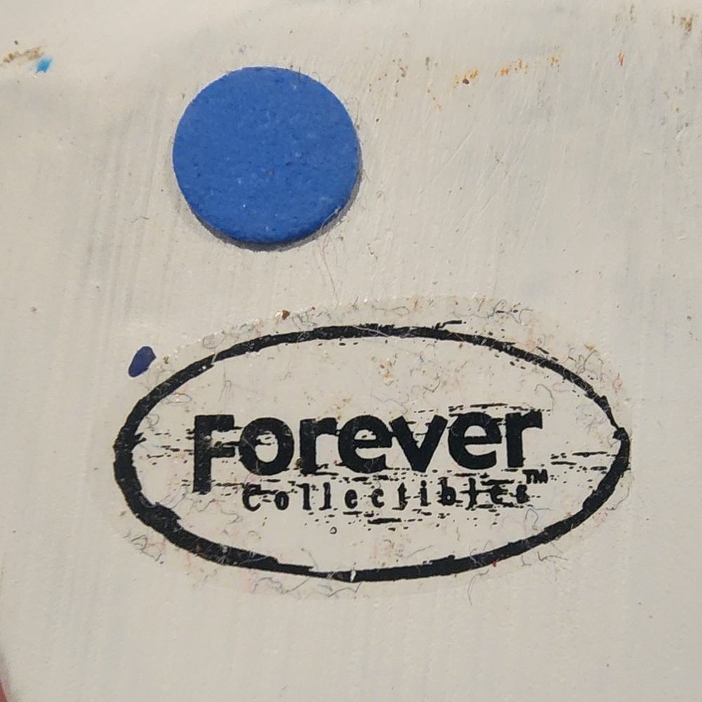 Forever Collectibles Blue and White Gnome with Basketball - Picture 5 of 6